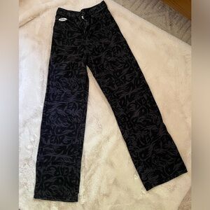 H&M Black-on-Black size 0 women’s No Fear wide leg jeans